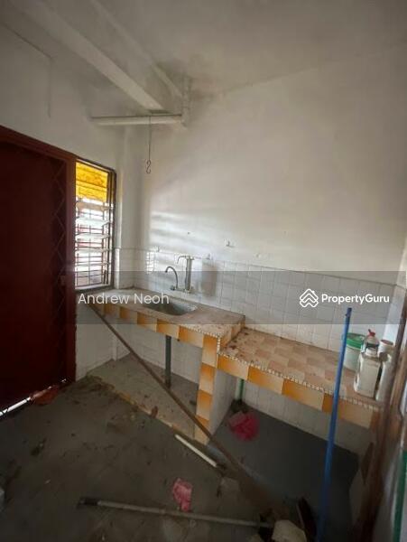 For Sale - Flat Taman Sentosa