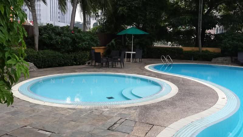 Kondominium untuk Dijual di D' Mayang Condominium - Anizah Abdullah - Pool - PropertyGuru.com.my