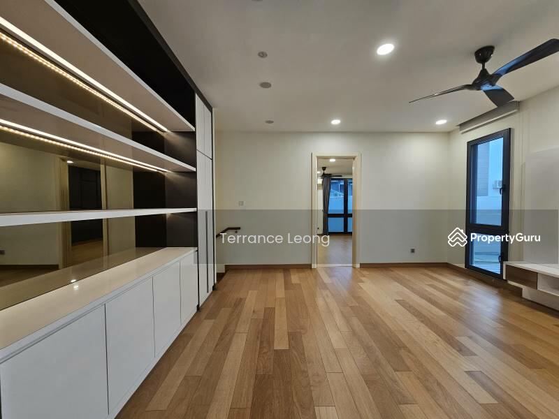 For Sale - Desa Hill Villa kuchai lama KL