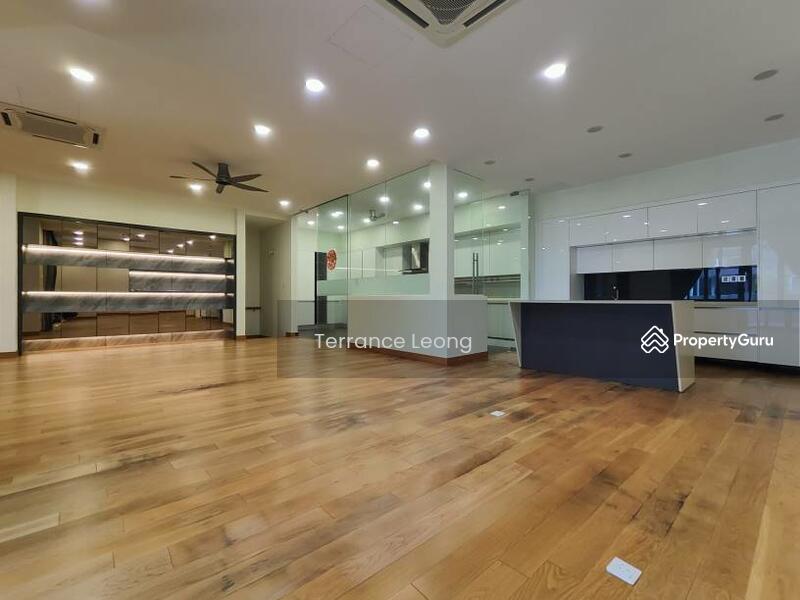 For Sale - Desa Hill Villa kuchai lama KL