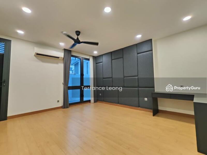 For Sale - Desa Hill Villa kuchai lama KL