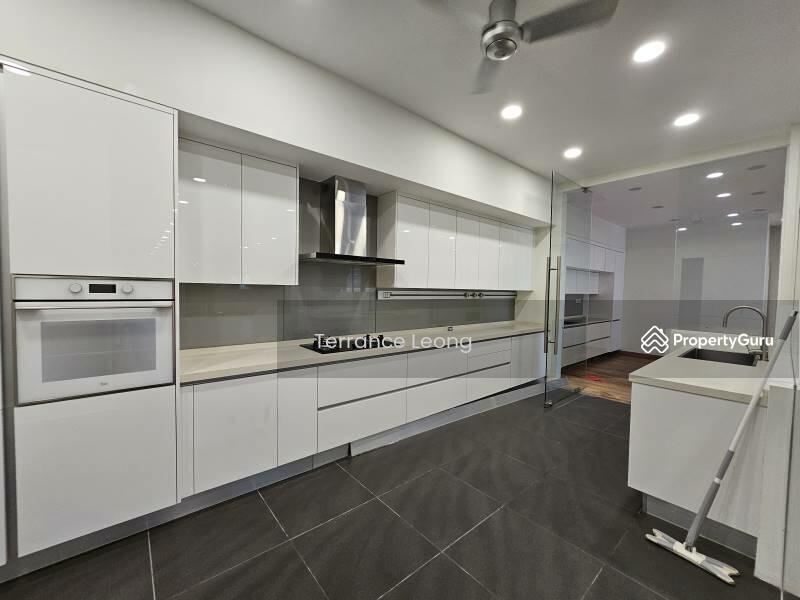 For Sale - Desa Hill Villa kuchai lama KL