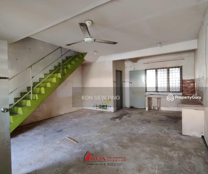 Double Storey Terrace Intermediate House FOR SALE Location Taman Tunku