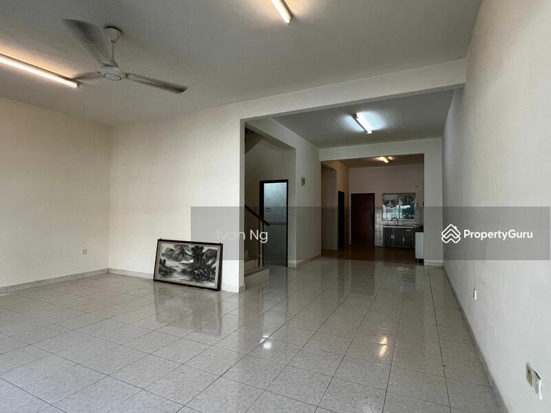 3 storey Superlink at Paragon Heights, Bukit Jalil, Bukit Jalil, Kuala