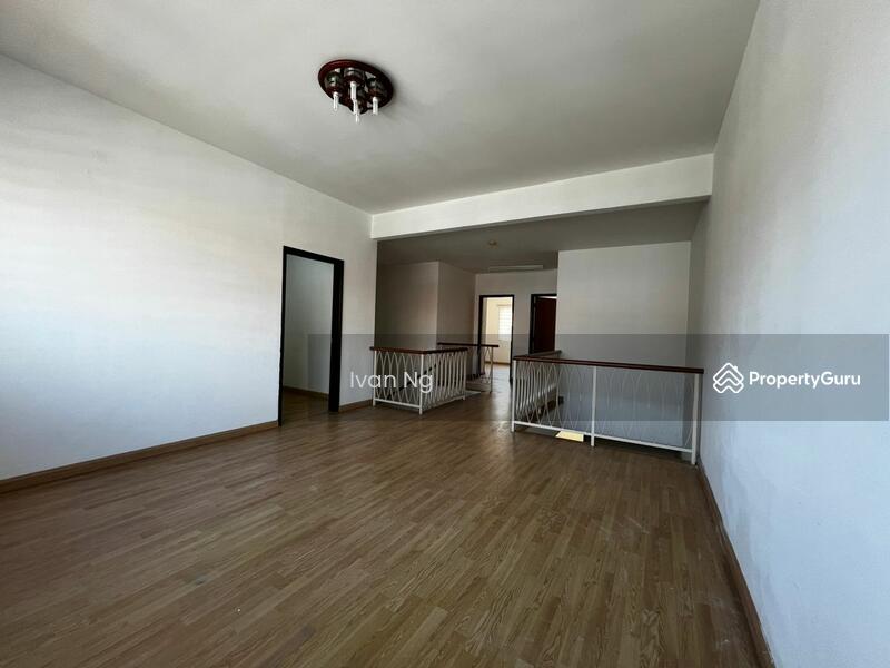 3 storey Superlink at Paragon Heights, Bukit Jalil, Bukit Jalil, Kuala