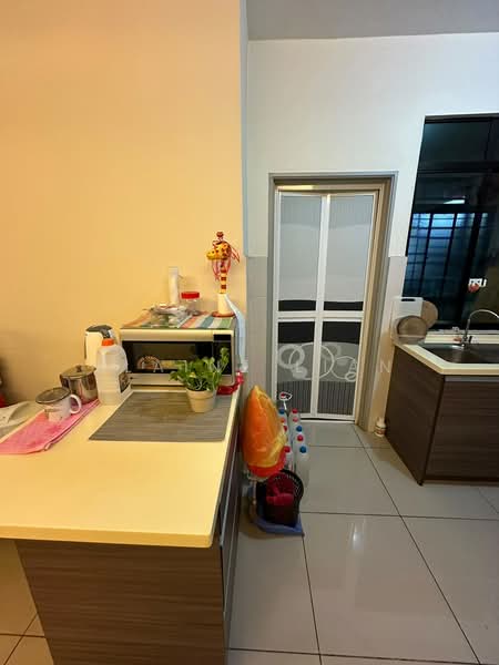 Kondominium untuk Dijual di One Damansara - Elaine Lian - Kitchen - PropertyGuru.com.my