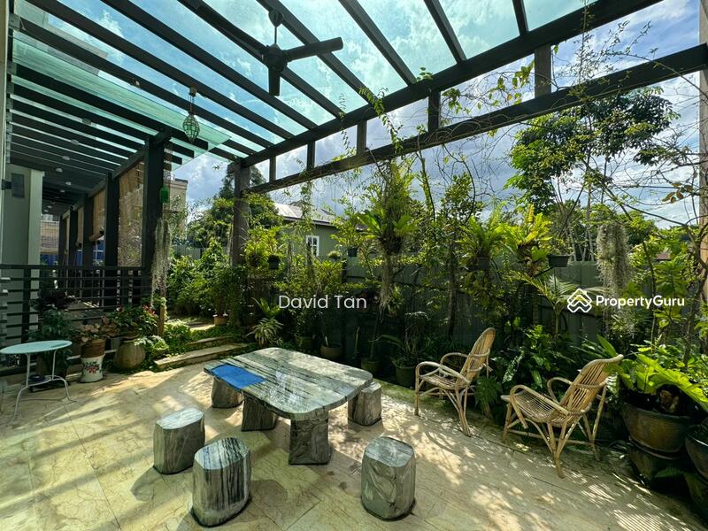 Bungalow for Sale in Bukit Gita Bayu (Seri Kembangan) - David Tan - PropertyGuru.com.my