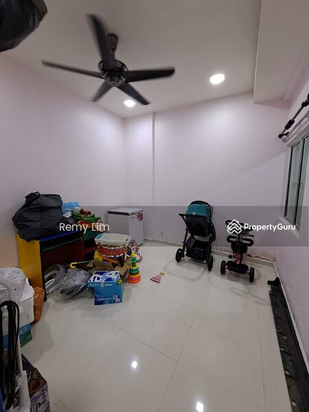 For Rent - Suria Residence
