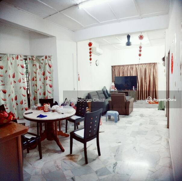 Taman Putri Single Storey Corner Lot (BELOW MARKET VALUE), Kulai, Johor