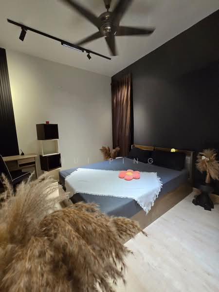 Condominium for Rent at Parkhill Residence - Hui Ping - Master Bedroom - PropertyGuru.com.my