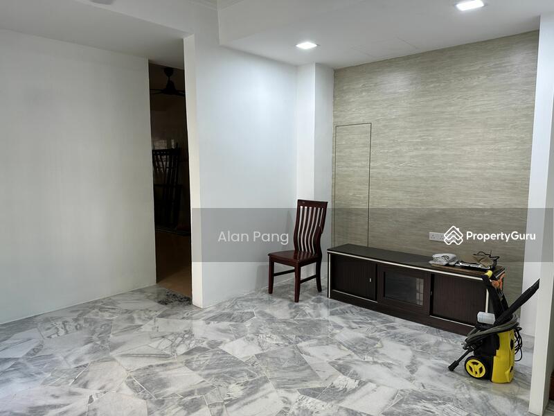 For Sale - Taman Saga