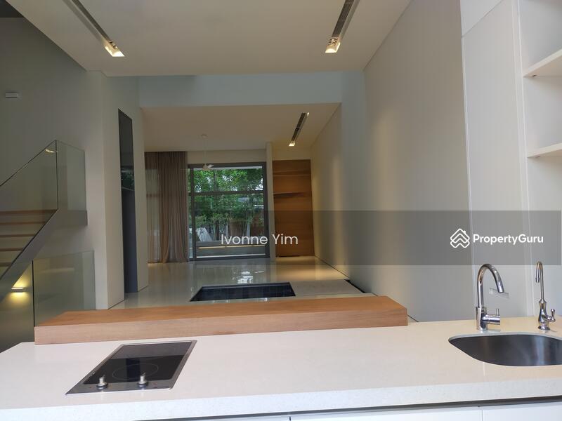 For Rent - The Edge of U-Thant