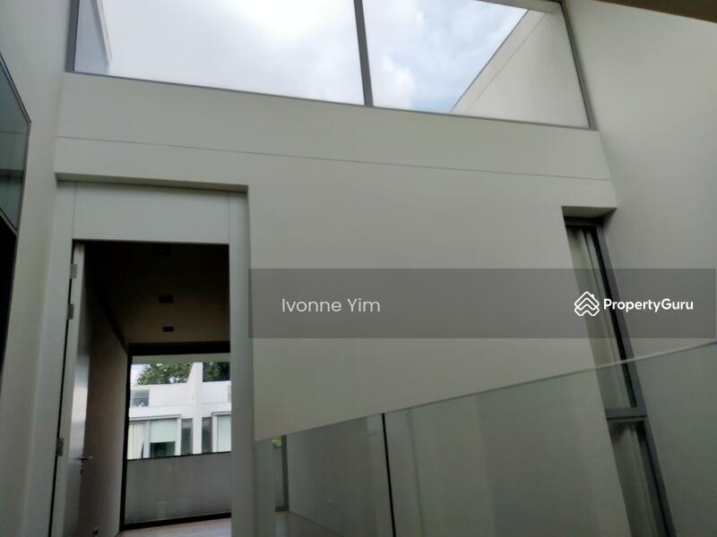 For Rent - The Edge of U-Thant