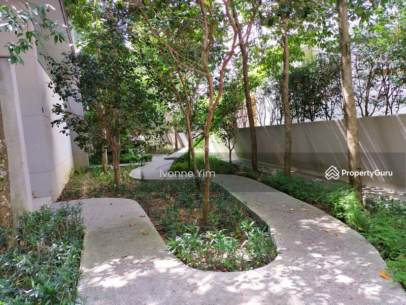 For Rent - The Edge of U-Thant