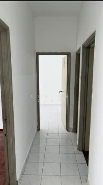 Pangsapuri untuk Dijual di Suria Kipark Damansara - Elaine Lian - Corridor - PropertyGuru.com.my