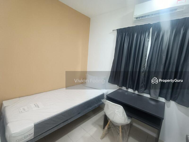 For Rent - Uni Suites