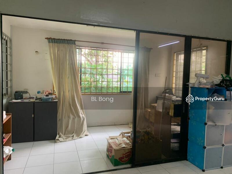 Rumah Teres 2-Tingkat untuk Dijual di Taman Ozana Impian (Ayer Keroh) - BL Bong - PropertyGuru.com.my