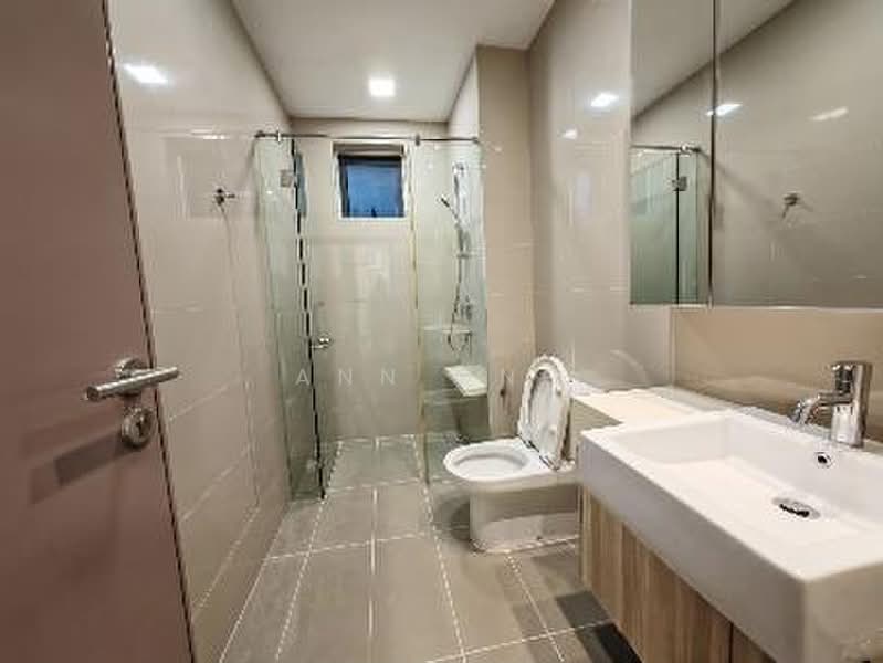 Kondominium untuk Dijual di Sixceylon - Ann Ong - Bathroom - PropertyGuru.com.my