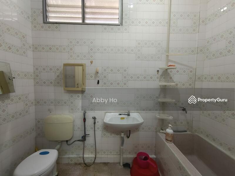 For Sale - Taman Ciptaco/ merbok