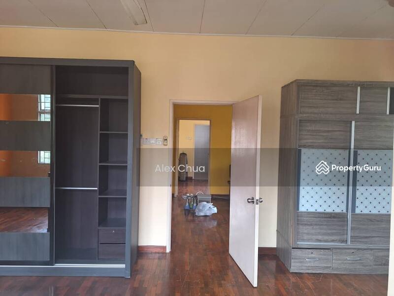 Canal Garden Corner Unit Kota Kemuning, Kota Kemuning, Shah Alam