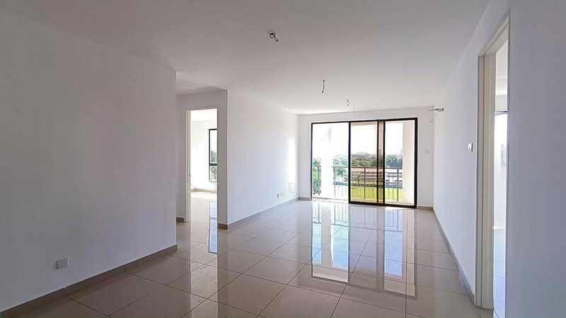 Apartment for Sale at Upper East @ Tiger Lane - Steven . - Living Room - PropertyGuru.com.my