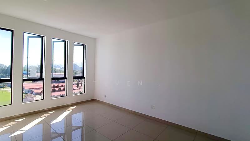 Apartment for Sale at Upper East @ Tiger Lane - Steven . - Room 2 - PropertyGuru.com.my