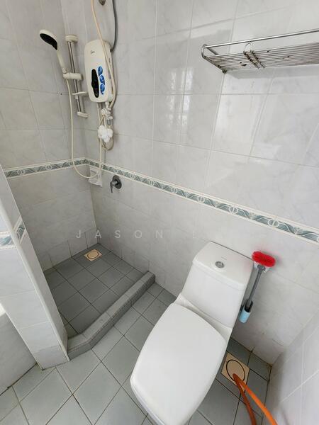 Untuk Disewa - The Straits View Condominium