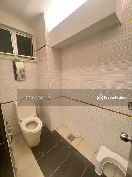 Untuk Dijual - Queens Avenue