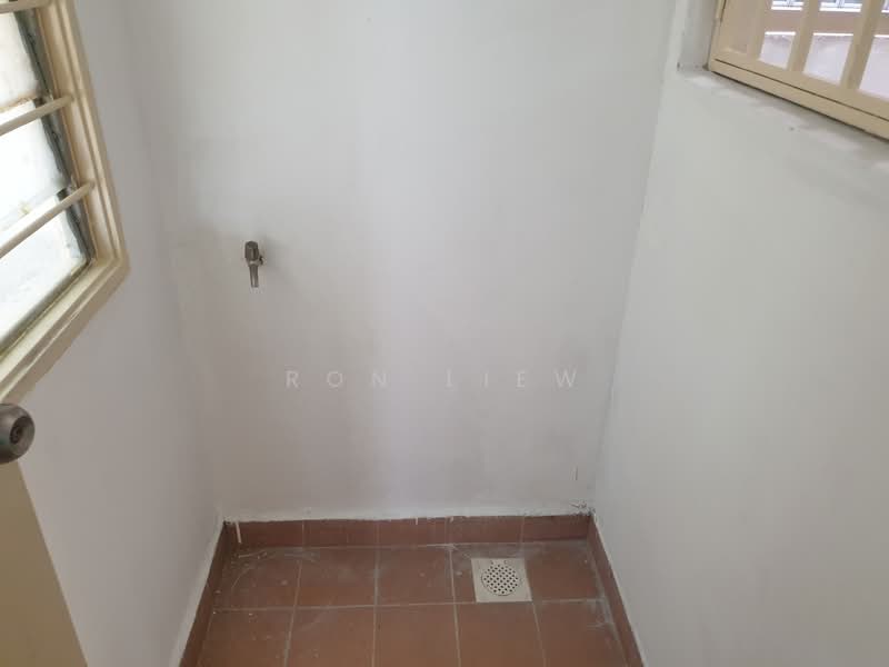 Pangsapuri untuk Dijual di Serdang Villa Apartment - Ron Liew - PropertyGuru.com.my