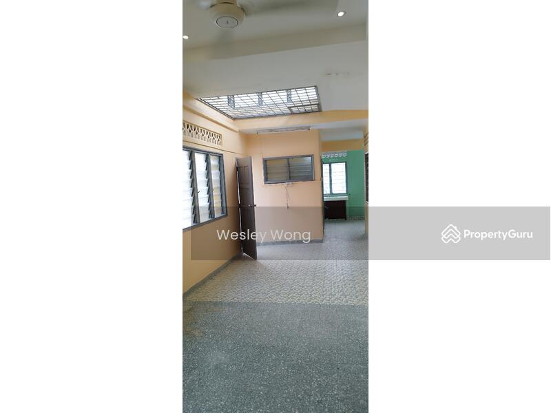 Untuk Disewa - Happy Garden