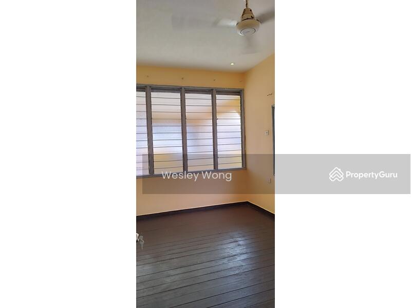 Untuk Disewa - Happy Garden