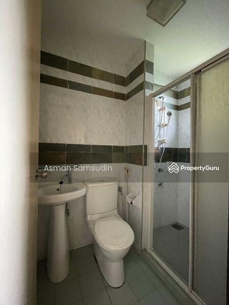 For Rent - Double Storey Jalan Ubin For Rental in Bukit Jelutong Shah Alam