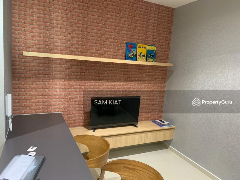 For Rent - i-SOHO @ i-City