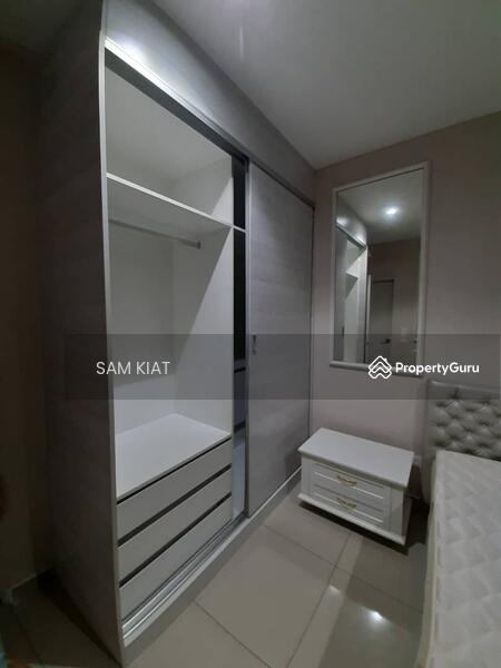 For Rent - i-SOHO @ i-City