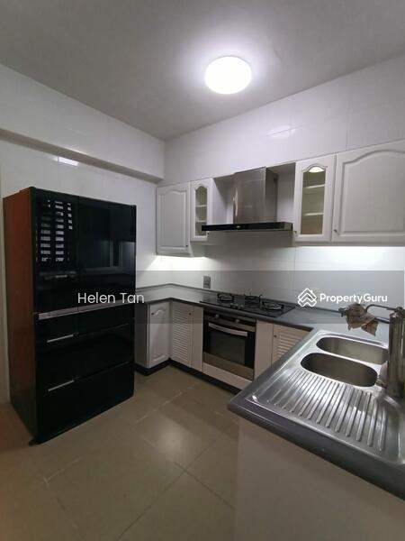 Kondominium untuk Dijual di Bungaraya Condominium - Helen Tan - PropertyGuru.com.my