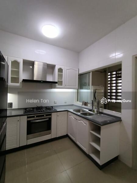 Kondominium untuk Dijual di Bungaraya Condominium - Helen Tan - PropertyGuru.com.my