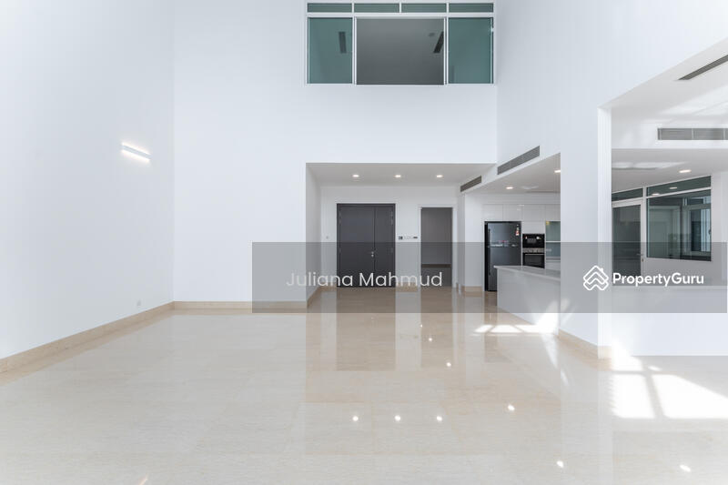 Double volume living hall