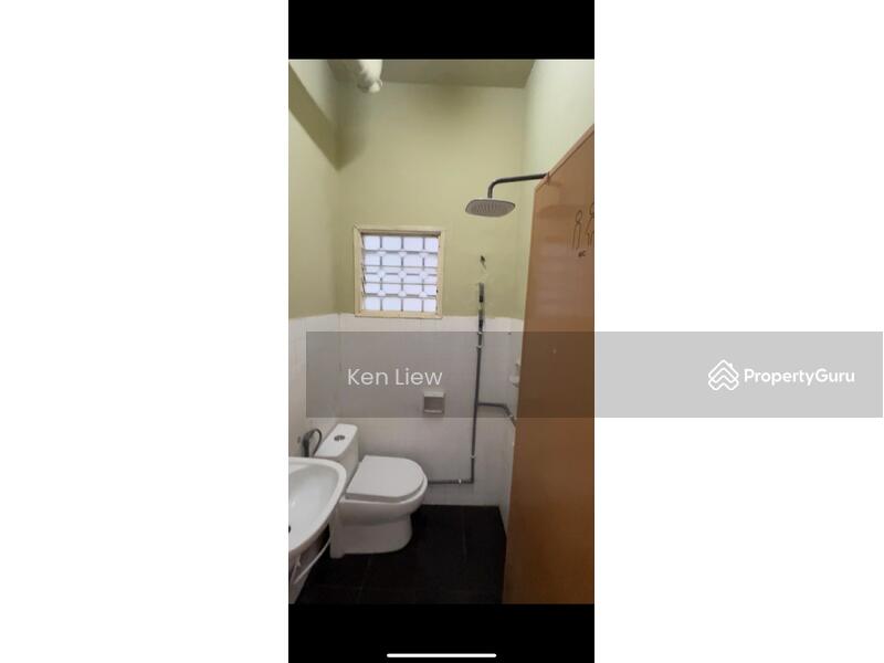 For Rent - Townhouse at Pandan Indah