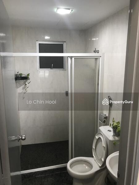 Untuk Disewa - Connaught Avenue