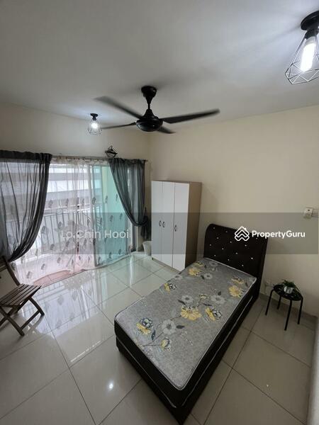 Untuk Disewa - Connaught Avenue