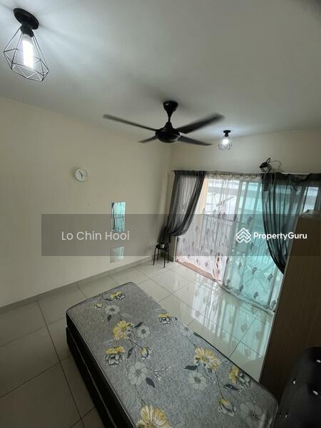 Untuk Disewa - Connaught Avenue