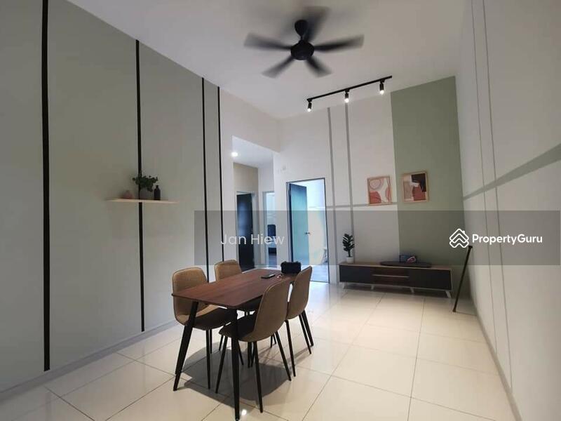 Untuk Disewa - Riana South