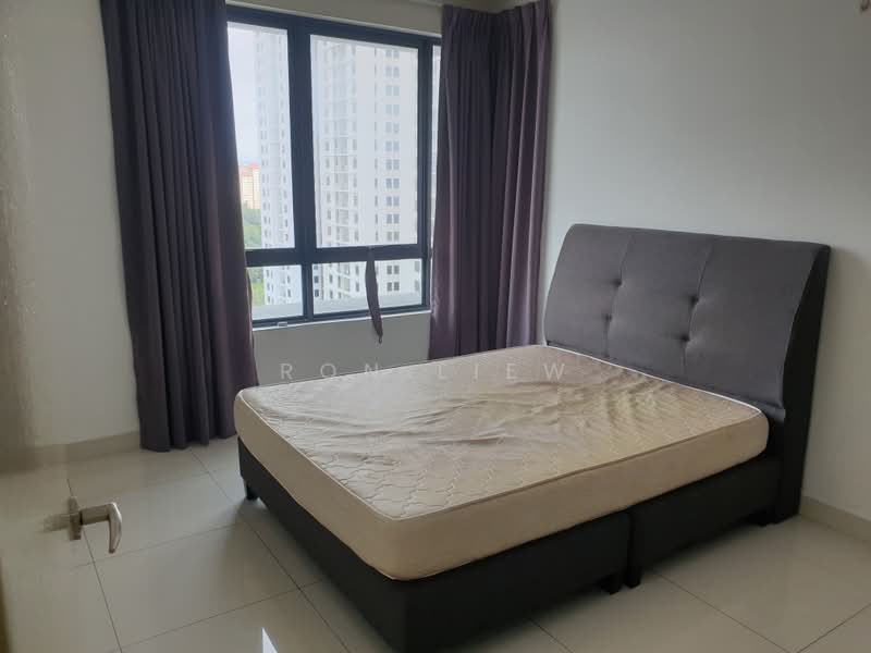 Servis Apartment untuk Dijual di 8 Kinrara - Ron Liew - Bedroom - PropertyGuru.com.my