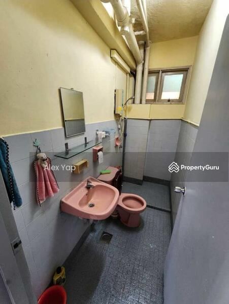 Condominium for Sale at Meadow Park 2 - Alex Yap - PropertyGuru.com.my