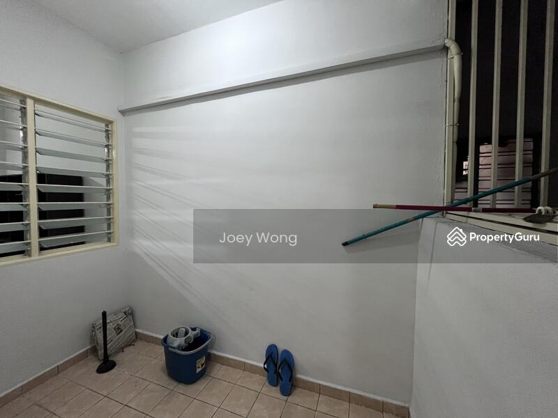 For Sale - Pangsapuri Merak