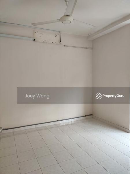 For Sale - Pangsapuri Merak