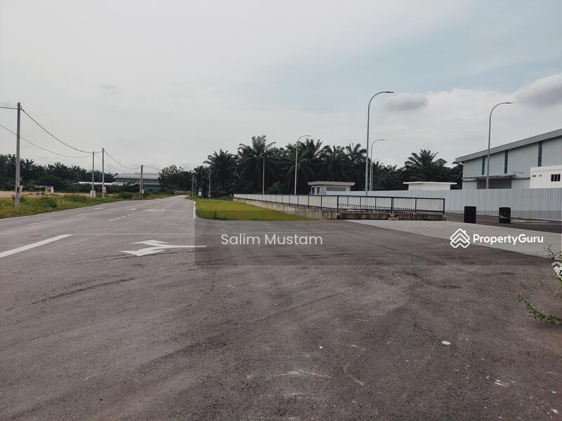 Kilang untuk Dijual di Kampung Teluk Panglima Garang (Telok Panglima Garang) - Salim Mustam - PropertyGuru.com.my
