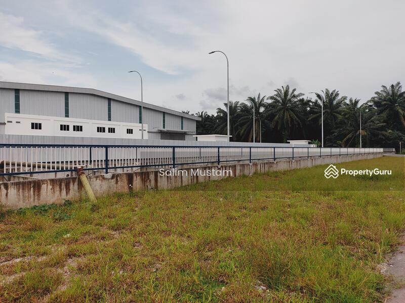 Kilang untuk Dijual di Kampung Teluk Panglima Garang (Telok Panglima Garang) - Salim Mustam - PropertyGuru.com.my