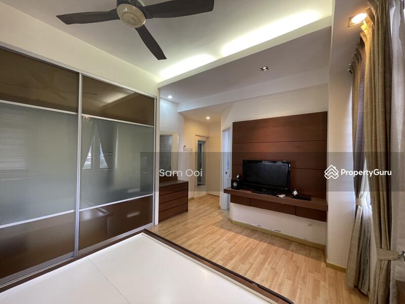 Palm Palladium Condominium, Minden Heights, Gelugor, Timor Laut