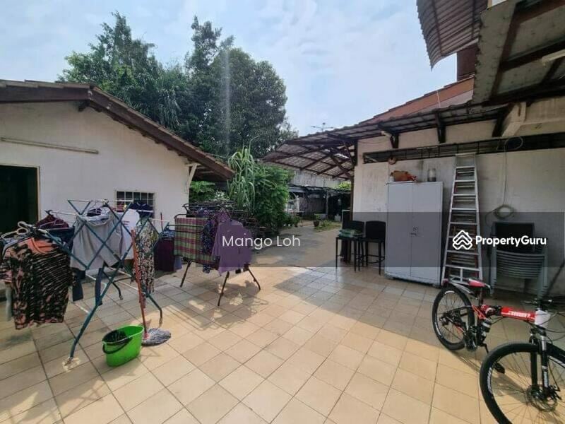 Jalan Carey Sec 1 A PJ 1.5 Storey SemiD End Lot For Sale, Petaling Jaya, Selangor, 4 Bedrooms